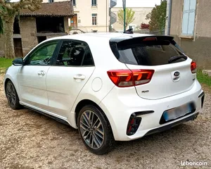 Kia Rio 2019 – intérieur