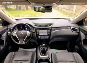 Nissan X-Trail 2014 – intérieur 5 places